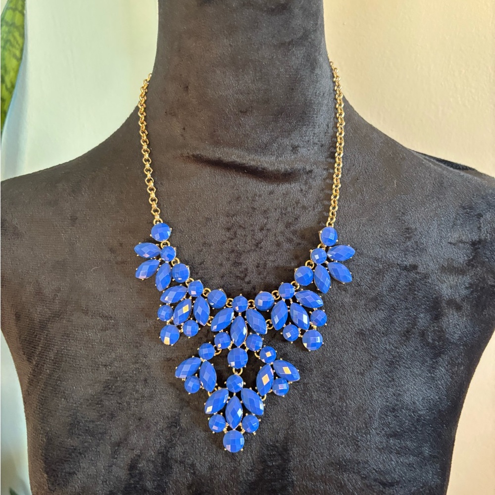 Radiant Sapphire and Gold Pendant Necklace